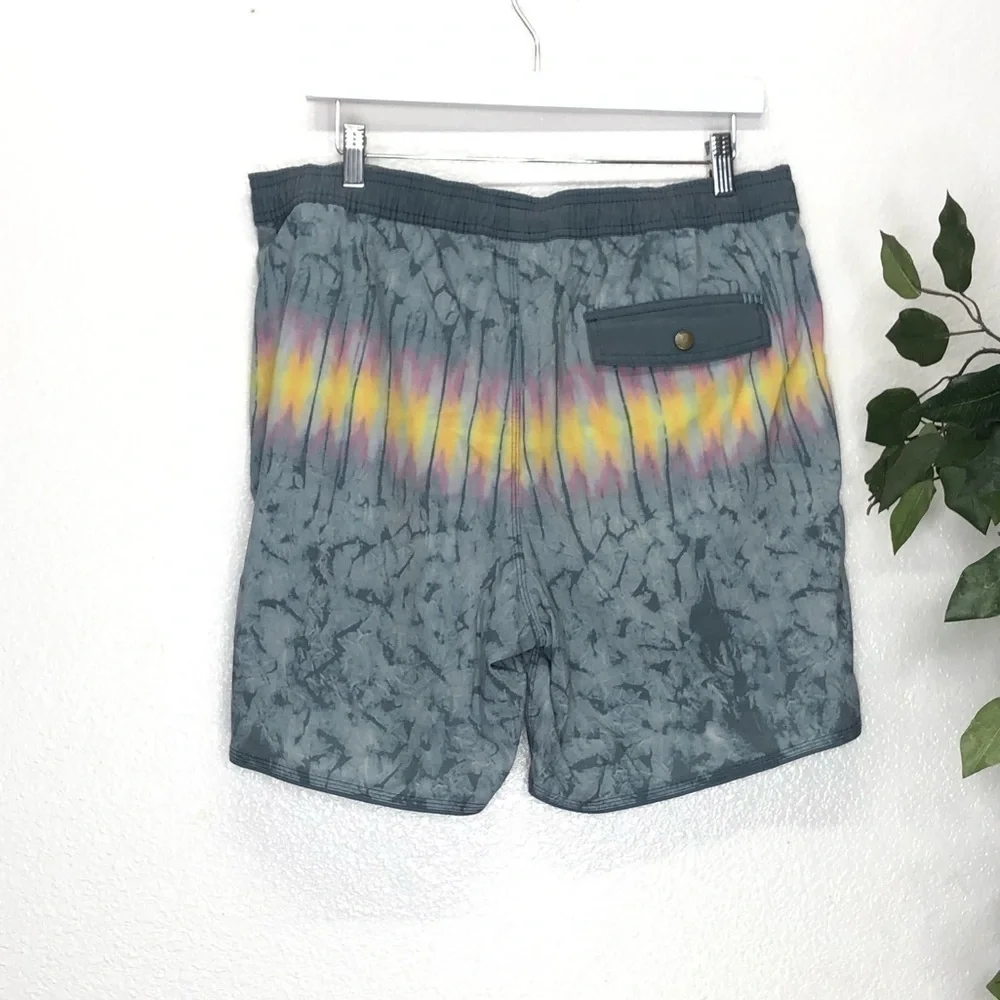 Mens O’Neill Cruzers Tie Dye Swim Trunks